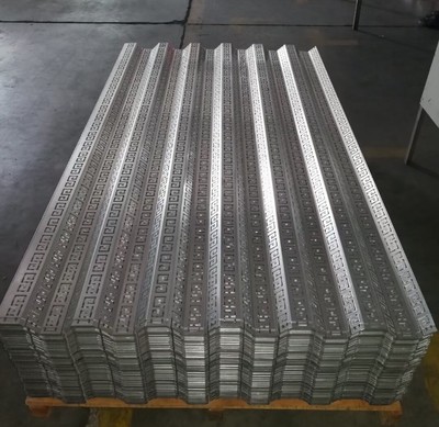 打孔铝单板批发价解析及室外干挂应用优势